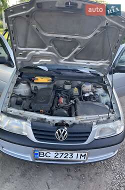 Хетчбек Volkswagen Pointer 2004 в Сокалі