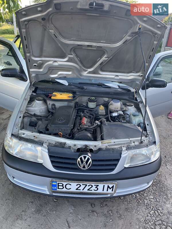 Хетчбек Volkswagen Pointer 2004 в Сокалі