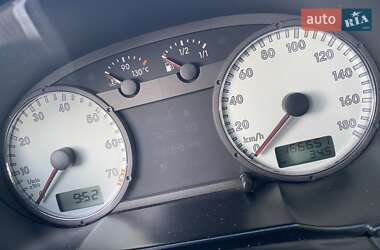 Хетчбек Volkswagen Pointer 2004 в Сокалі