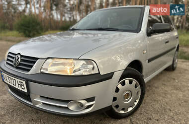 Volkswagen Pointer  2006