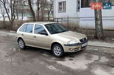 Volkswagen Pointer  2005