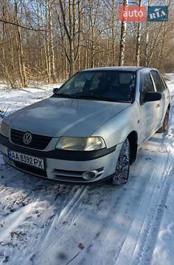 Volkswagen Pointer  2006