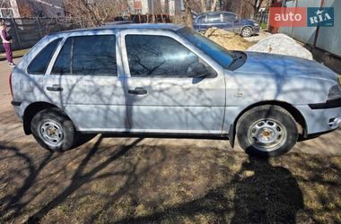 Volkswagen Pointer  2004