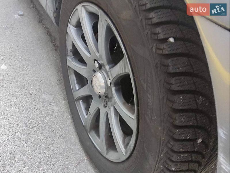 Хэтчбек Volkswagen Pointer 2006 в Киеве
