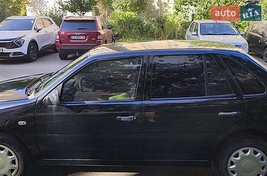 Хэтчбек Volkswagen Pointer 2006 в Виннице