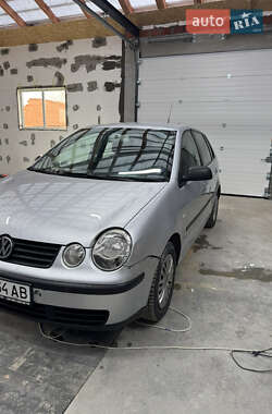 Volkswagen Polo  2002