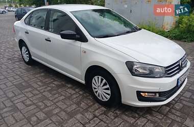 Volkswagen Polo  2017