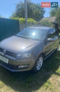Volkswagen Polo  2010