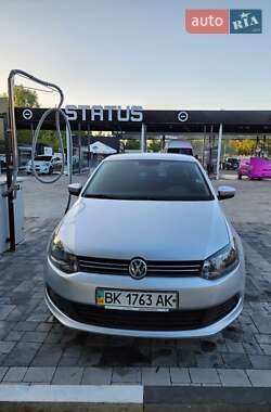 Volkswagen Polo  2013