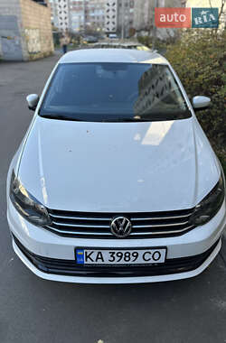 Volkswagen Polo  2017