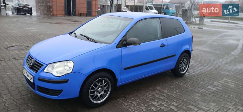 Хетчбек Volkswagen Polo
