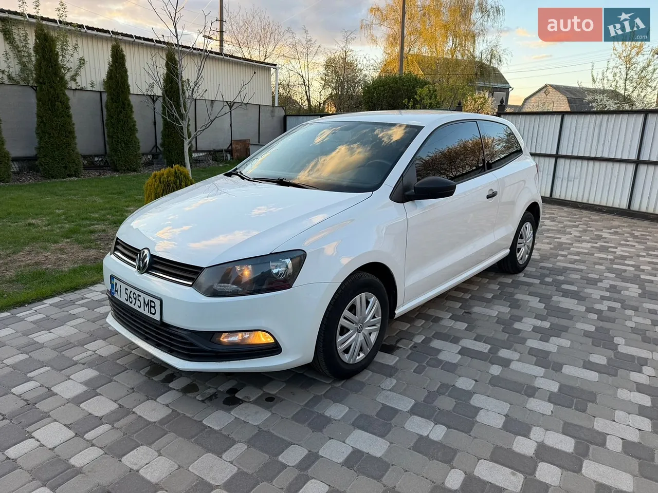 2016 Volkswagen Polo - фото 1