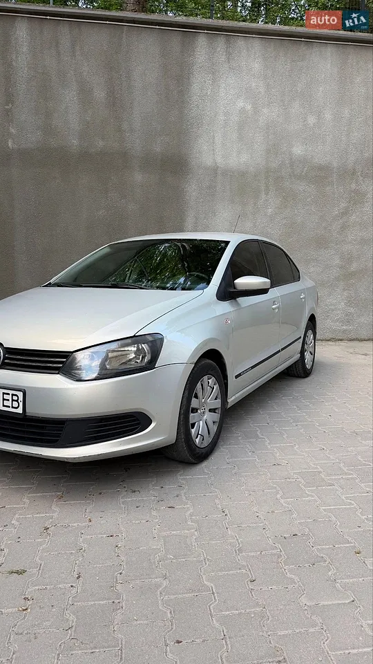2012 Volkswagen Polo - мініатюра 2