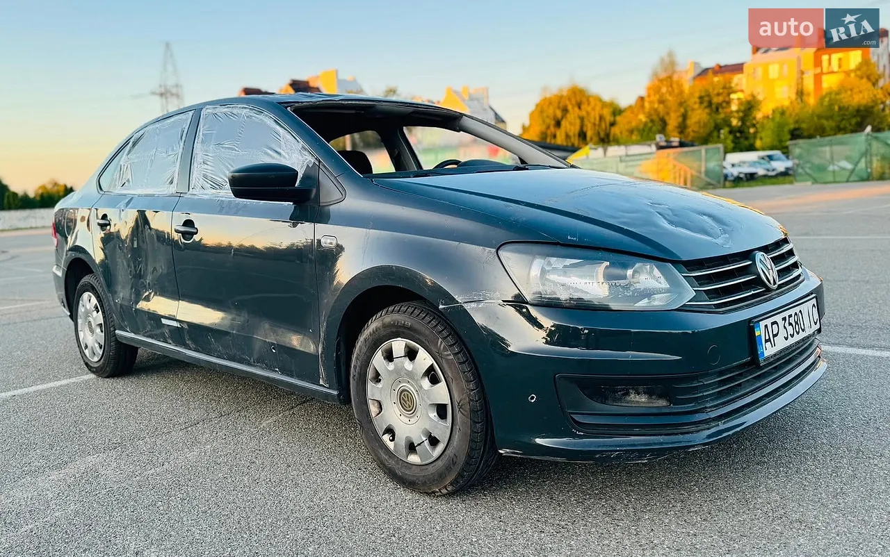 2016 Volkswagen Polo - мініатюра 2