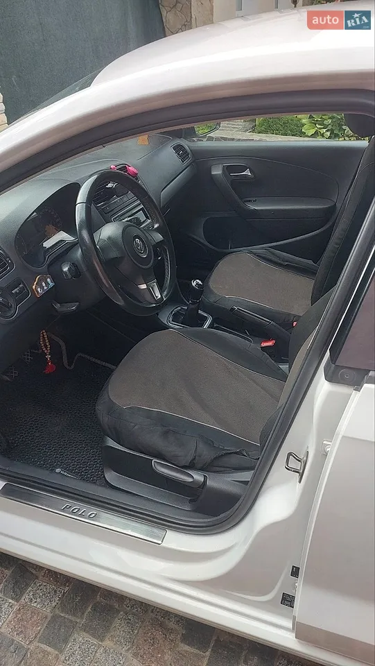 2013 Volkswagen Polo - мініатюра 4