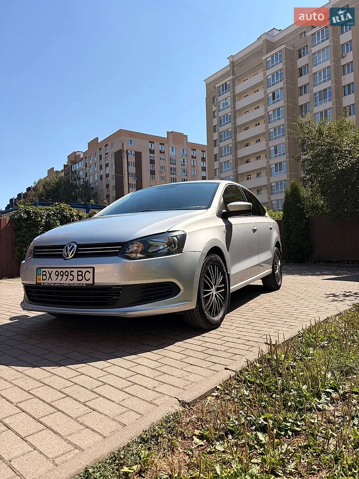2011 Volkswagen Polo - мініатюра 2