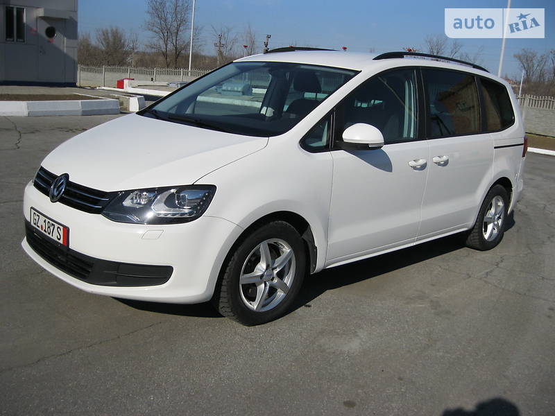 Легковые Volkswagen Sharan