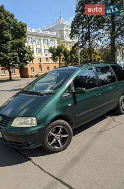 Volkswagen Sharan  2002