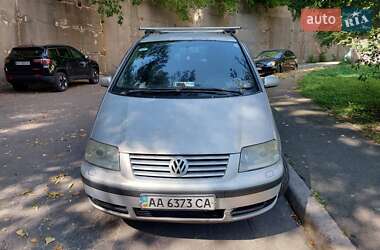 Volkswagen Sharan  2003