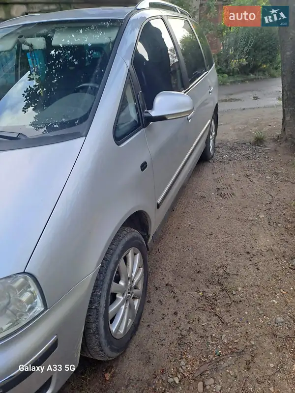 Volkswagen Sharan