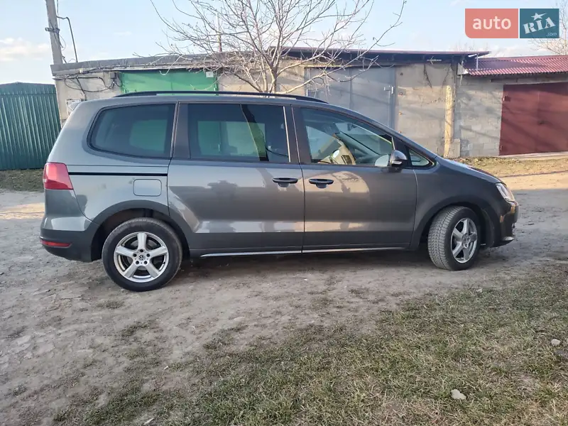 Volkswagen Sharan 2011