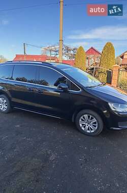 Volkswagen Sharan  2011