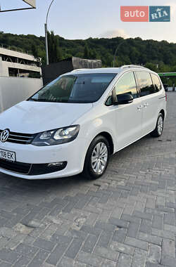 Volkswagen Sharan  2012