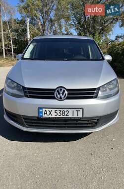 Volkswagen Sharan  2011