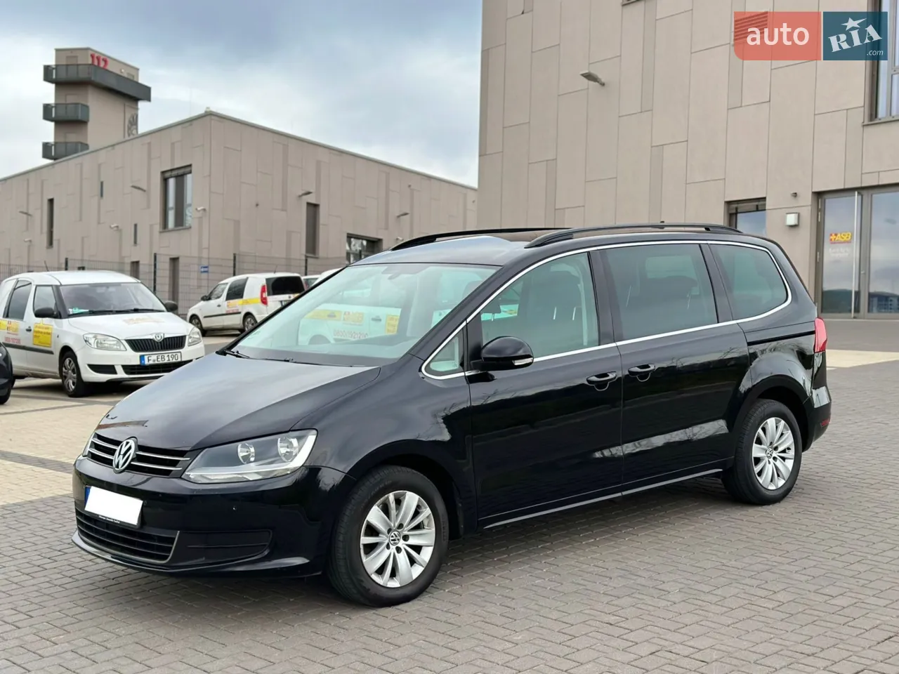 2011 Volkswagen Sharan - мініатюра 2