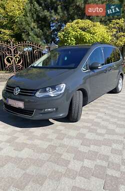 Volkswagen Sharan  2011