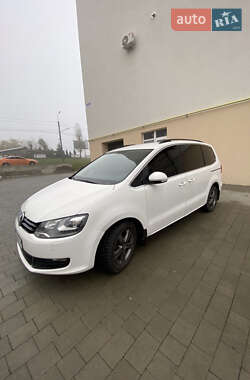 Volkswagen Sharan  2011
