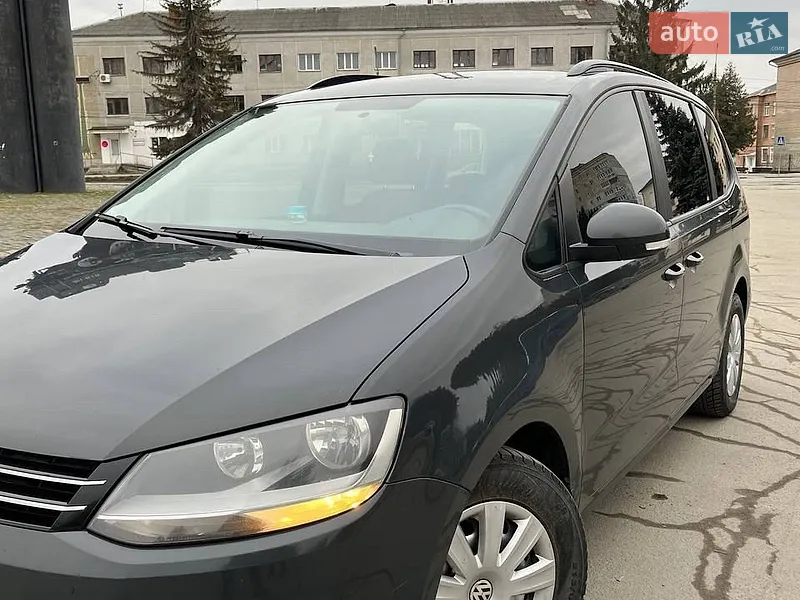 Volkswagen Sharan 2011
