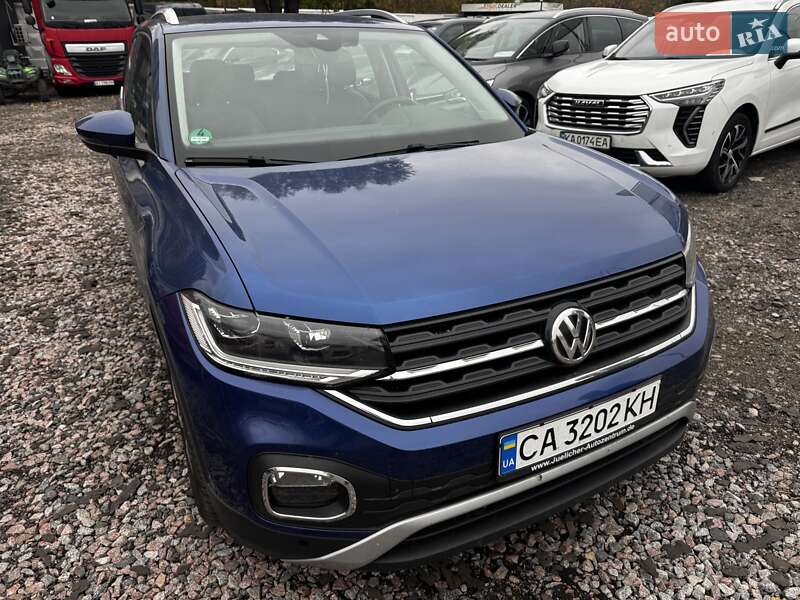 Volkswagen T-Cross