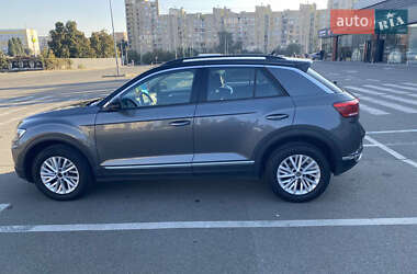 Volkswagen T-Roc  2021