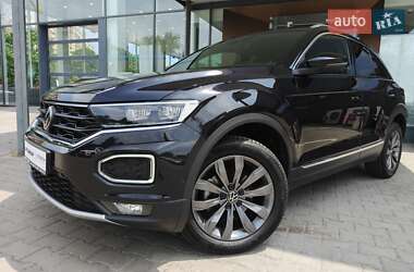 Volkswagen T-Roc  2021