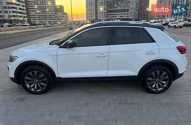 Volkswagen T-Roc  2021