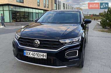 Volkswagen T-Roc  2021