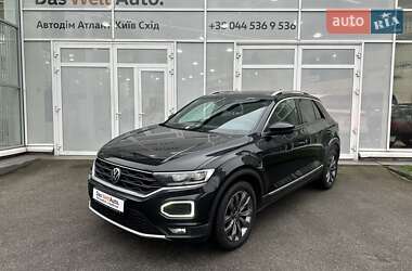 Volkswagen T-Roc  2021