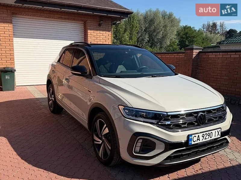 Volkswagen T-Roc 2023