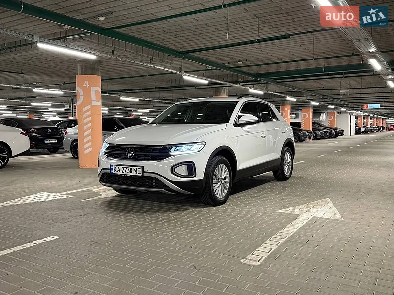 Volkswagen T-Roc 2023