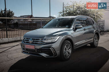 Volkswagen Tiguan Allspace 2024