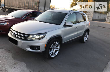 Volkswagen Tiguan Full 2012