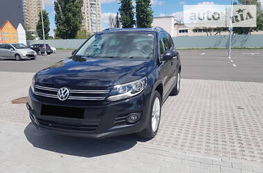 Volkswagen Tiguan  2013