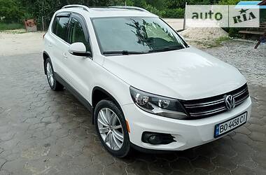 Volkswagen Tiguan  2012