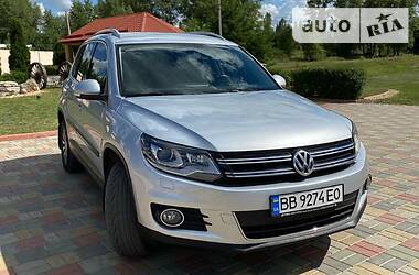 Volkswagen Tiguan  2008