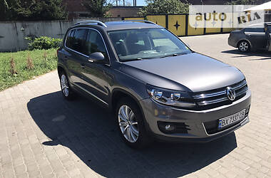 Volkswagen Tiguan 4MOTION 2012