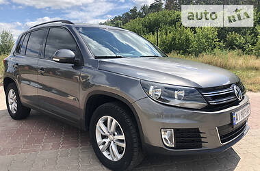 Volkswagen Tiguan  2015