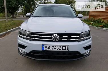 Volkswagen Tiguan SE 2018