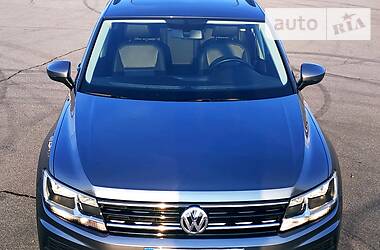 Volkswagen Tiguan SE 2019