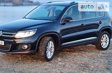 Volkswagen Tiguan  2015